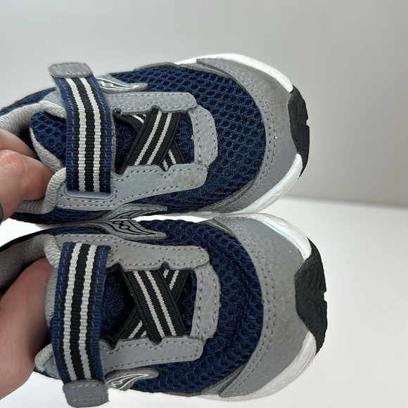 Saucony Ride 10 Jr. Sneaker Size 4.5W - Picture 13 of 15